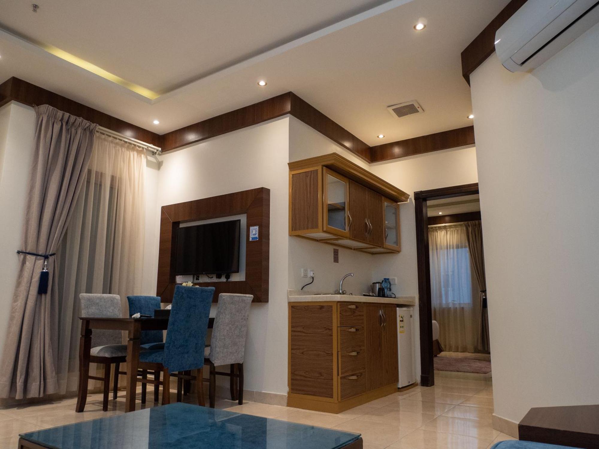Innyar Hotel Riyad Extérieur photo