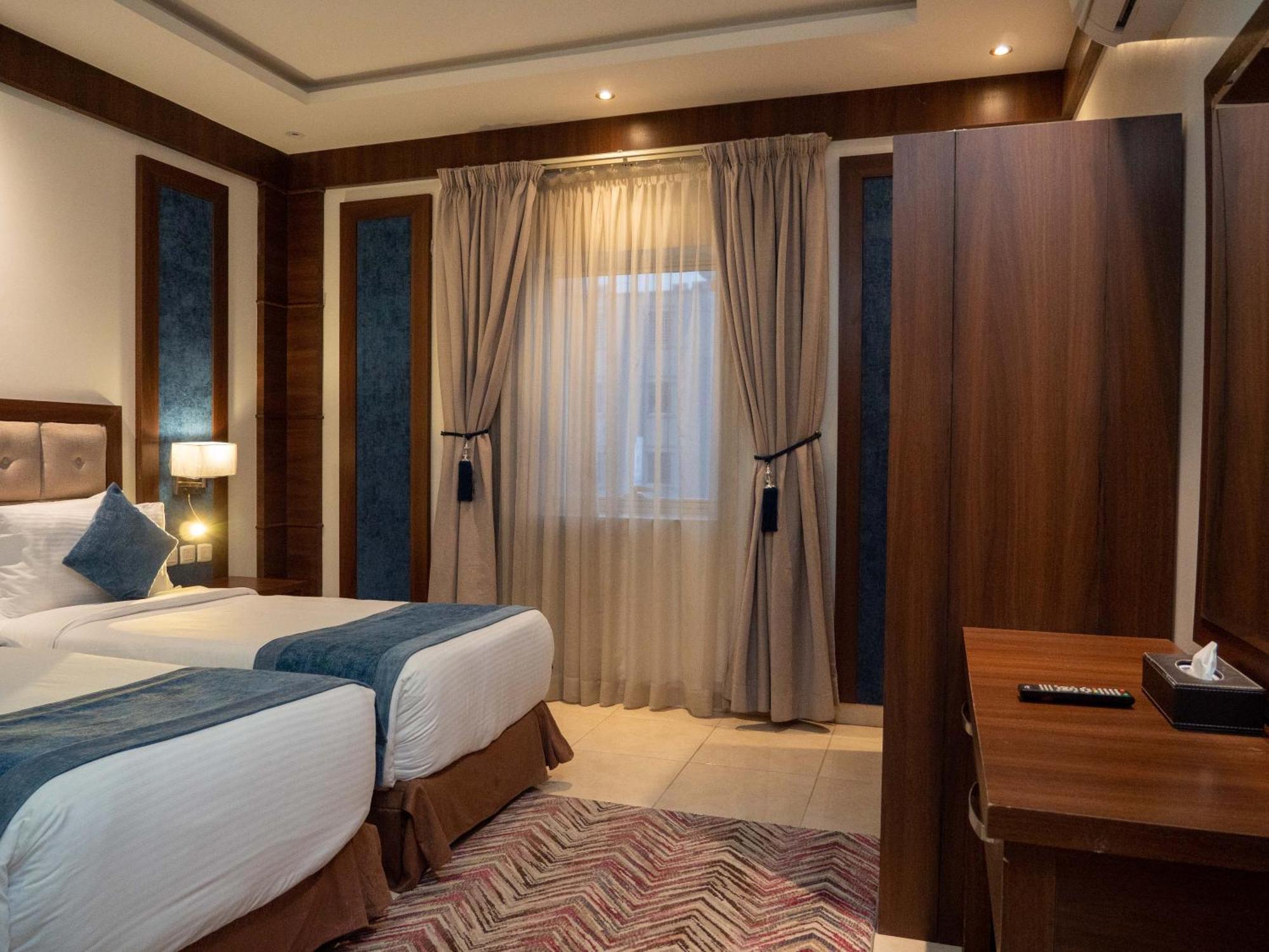 Innyar Hotel Riyad Extérieur photo