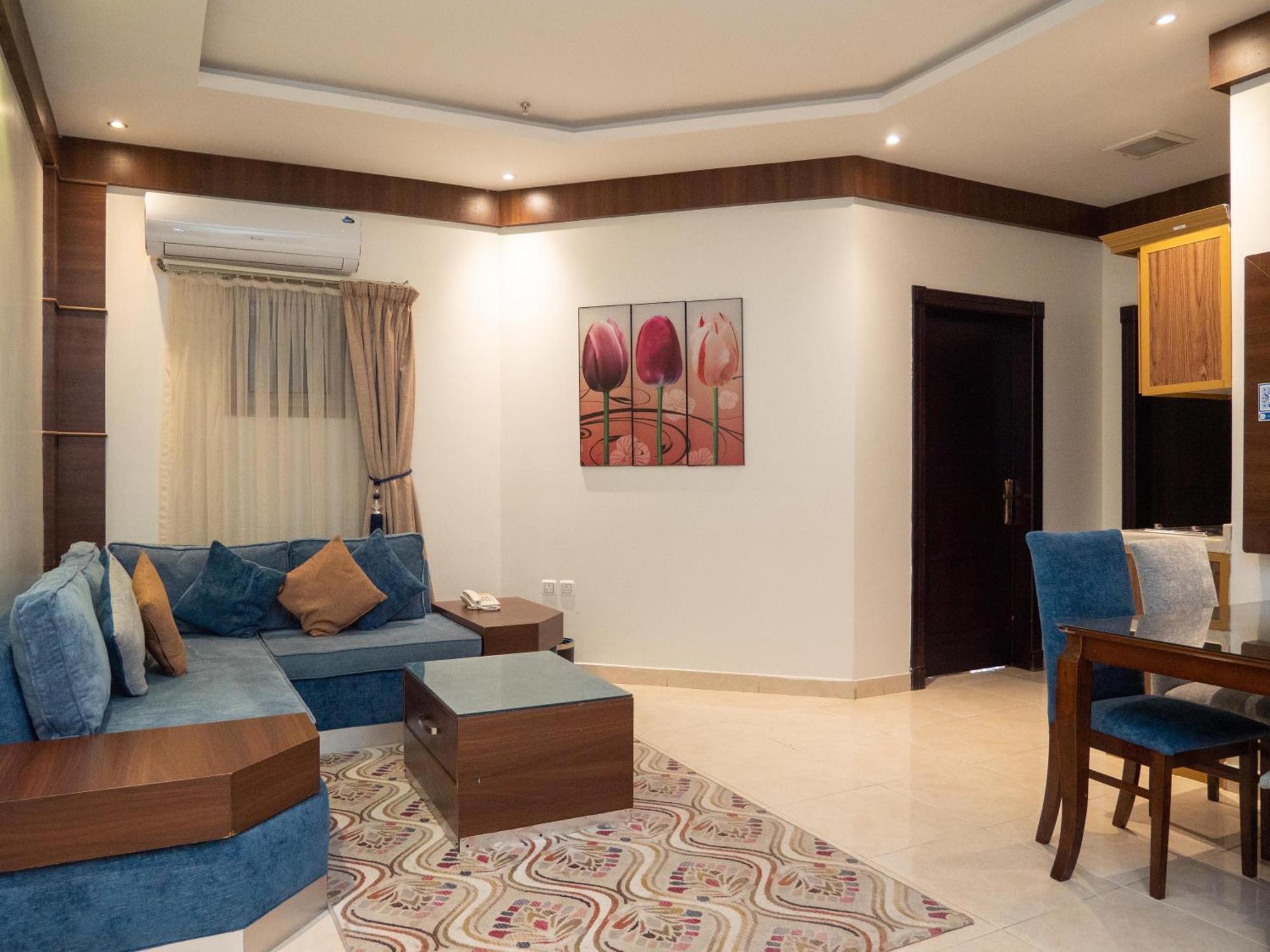 Innyar Hotel Riyad Extérieur photo