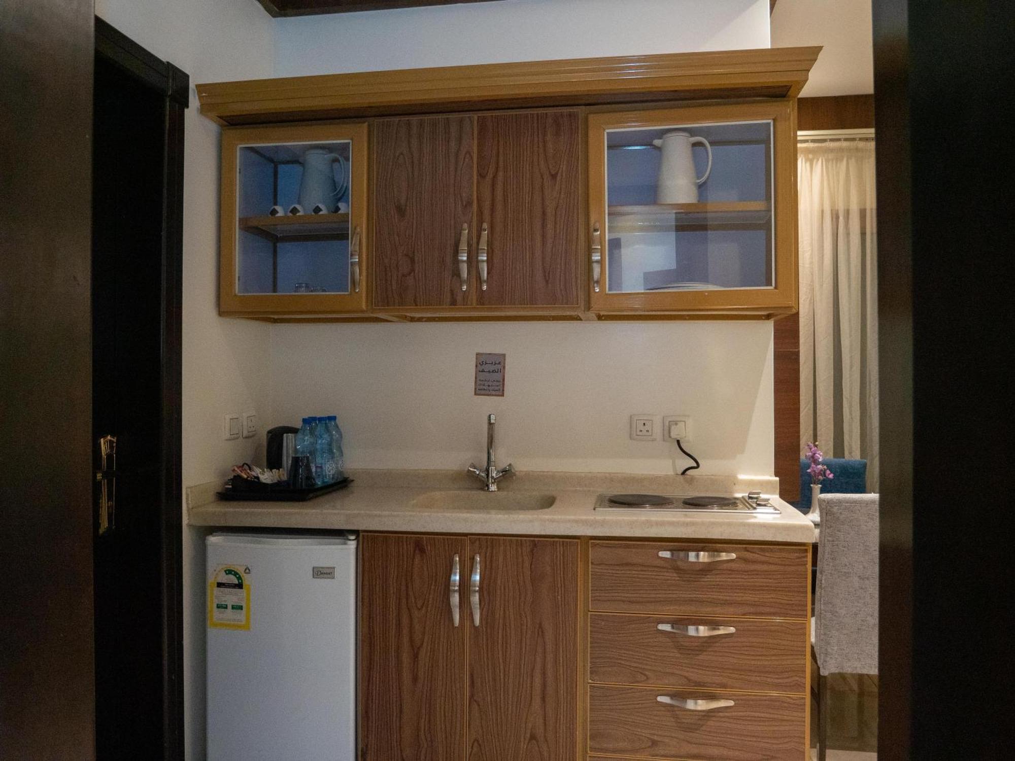 Innyar Hotel Riyad Extérieur photo