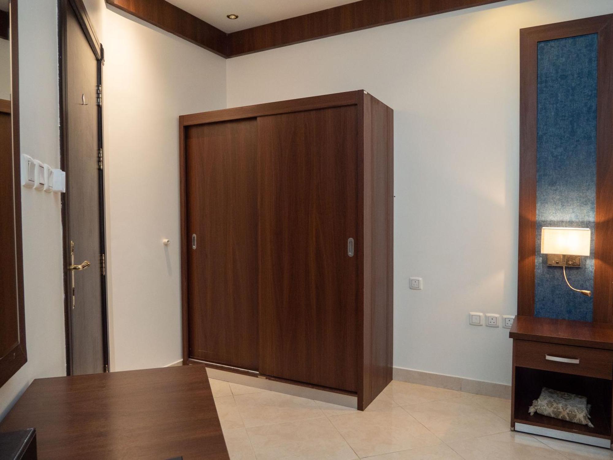 Innyar Hotel Riyad Extérieur photo